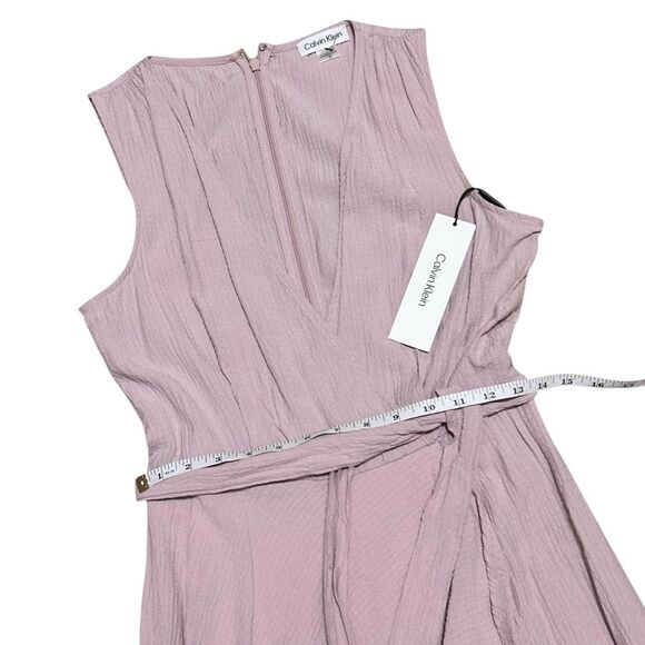 CALVIN KLEIN NWT Dusty Rose Textured Gauze Sleeveless Mock-Wrap Jumpsuit 6 - Picture 7 of 12